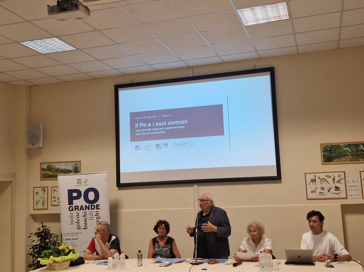 Foto PoGrande .OK Patrizio Bianchi con relatori